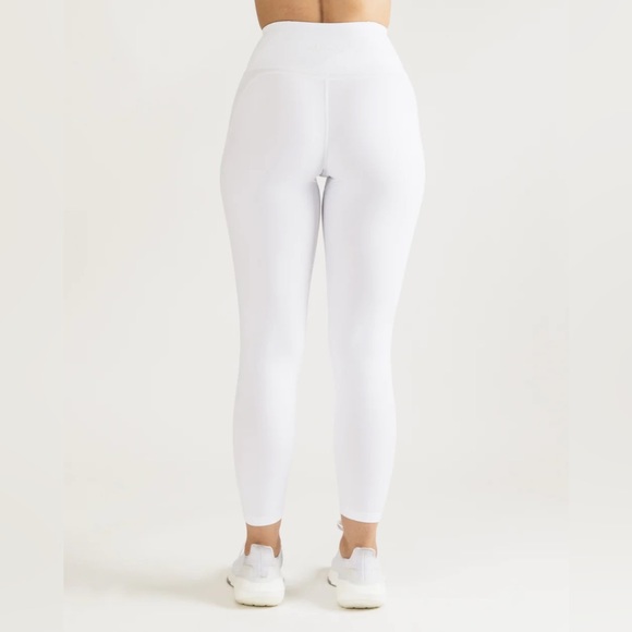 White Pulse Surge Legging - Picture 4 of 9